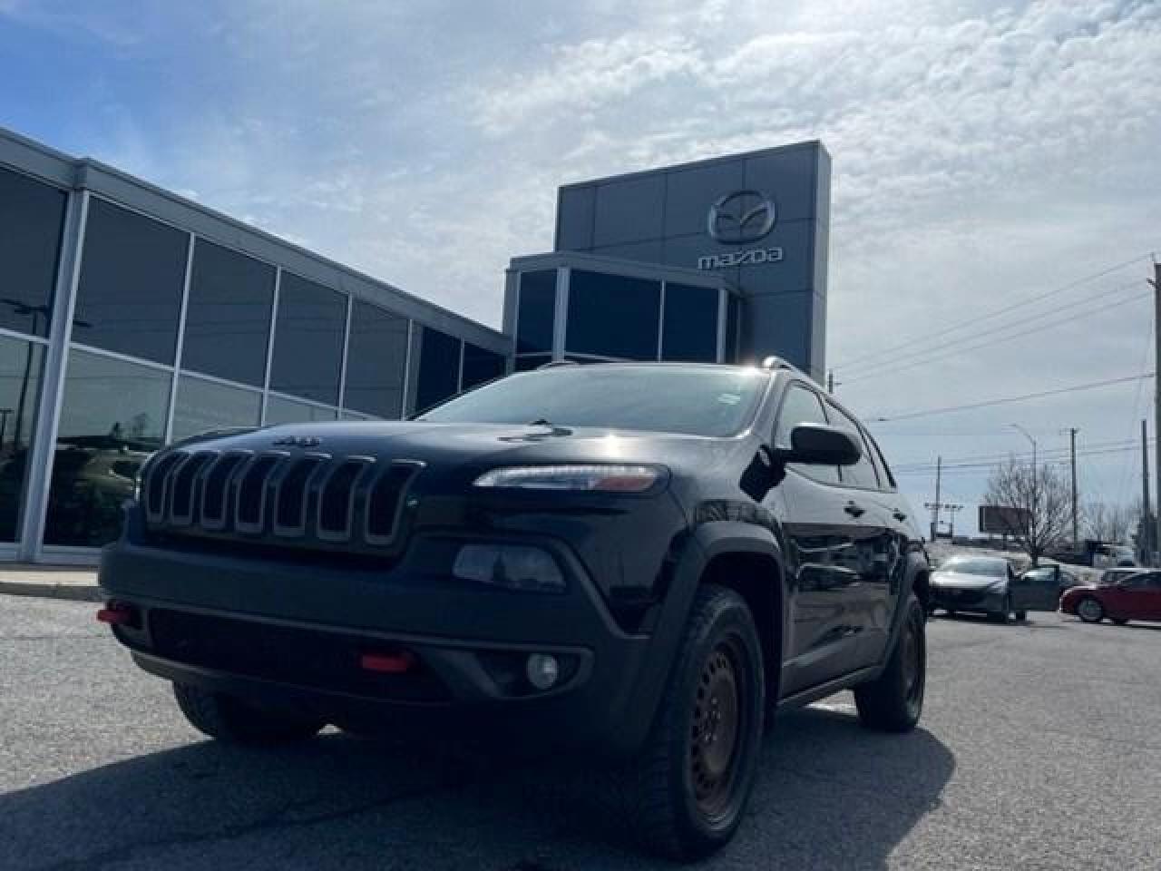 Used 2015 Jeep Cherokee 4WD 4dr Trailhawk for sale in Ottawa, ON