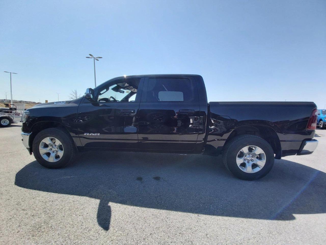 2023 RAM 1500 Big Horn Photo3