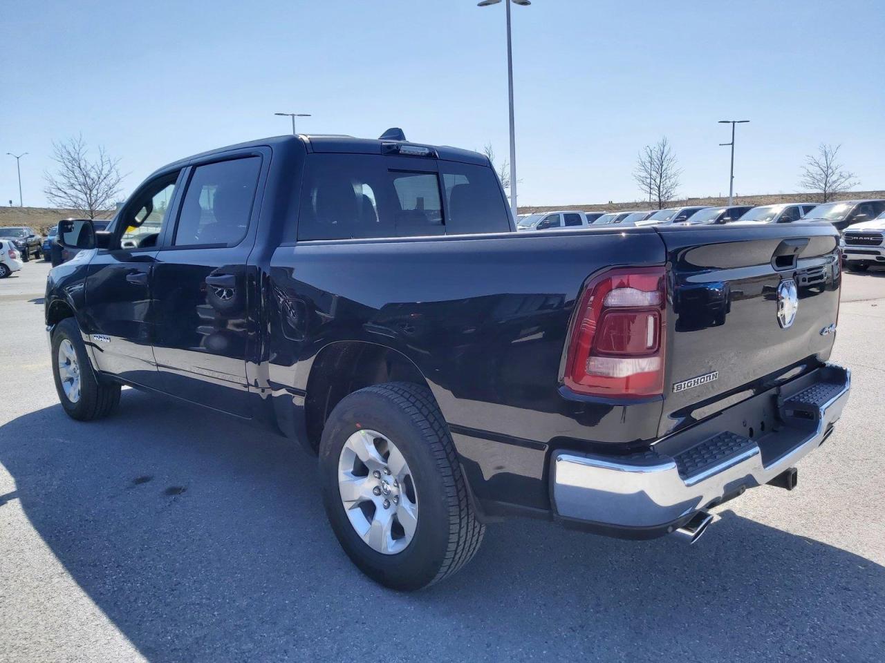 2023 RAM 1500 Big Horn Photo4