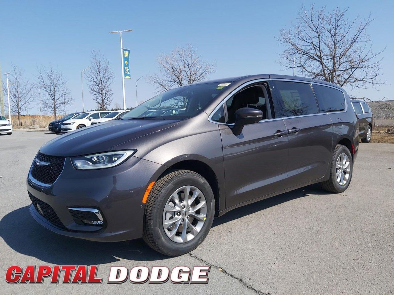 New 2023 Chrysler Pacifica Touring-L for sale in Kanata, ON