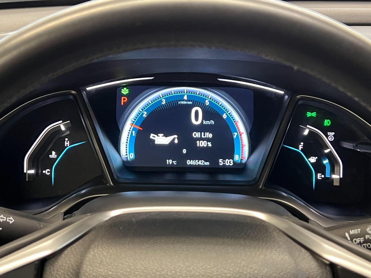 2016 Honda Civic TOURING+LEATHER+ROOF+New Tires & Rims+CLEAN CARFAX - Photo #17