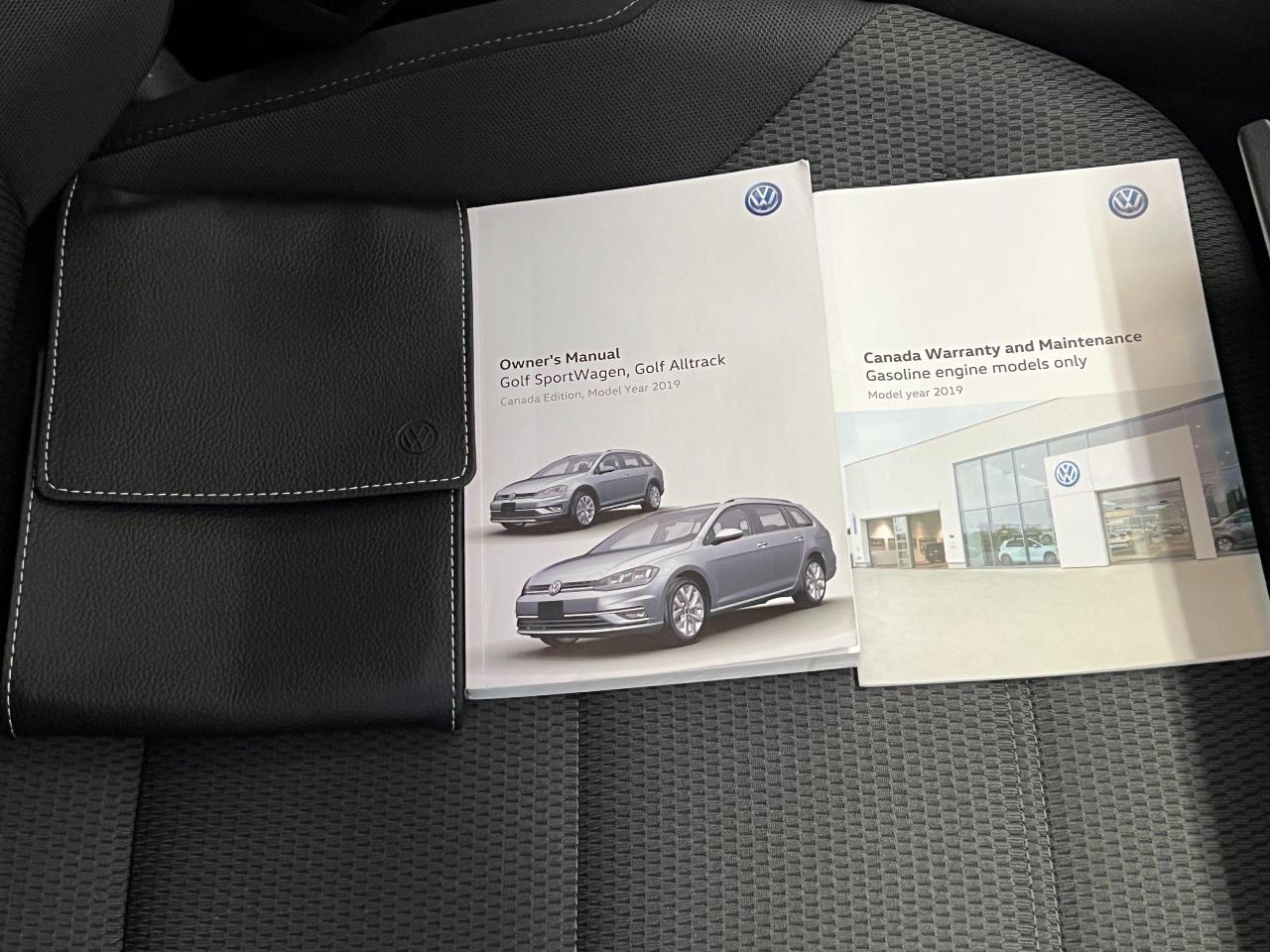 2019 Volkswagen Golf SportWagen Comfortline 4Motion+NewTires+ApplePlay+CLEANCARFAX Photo89