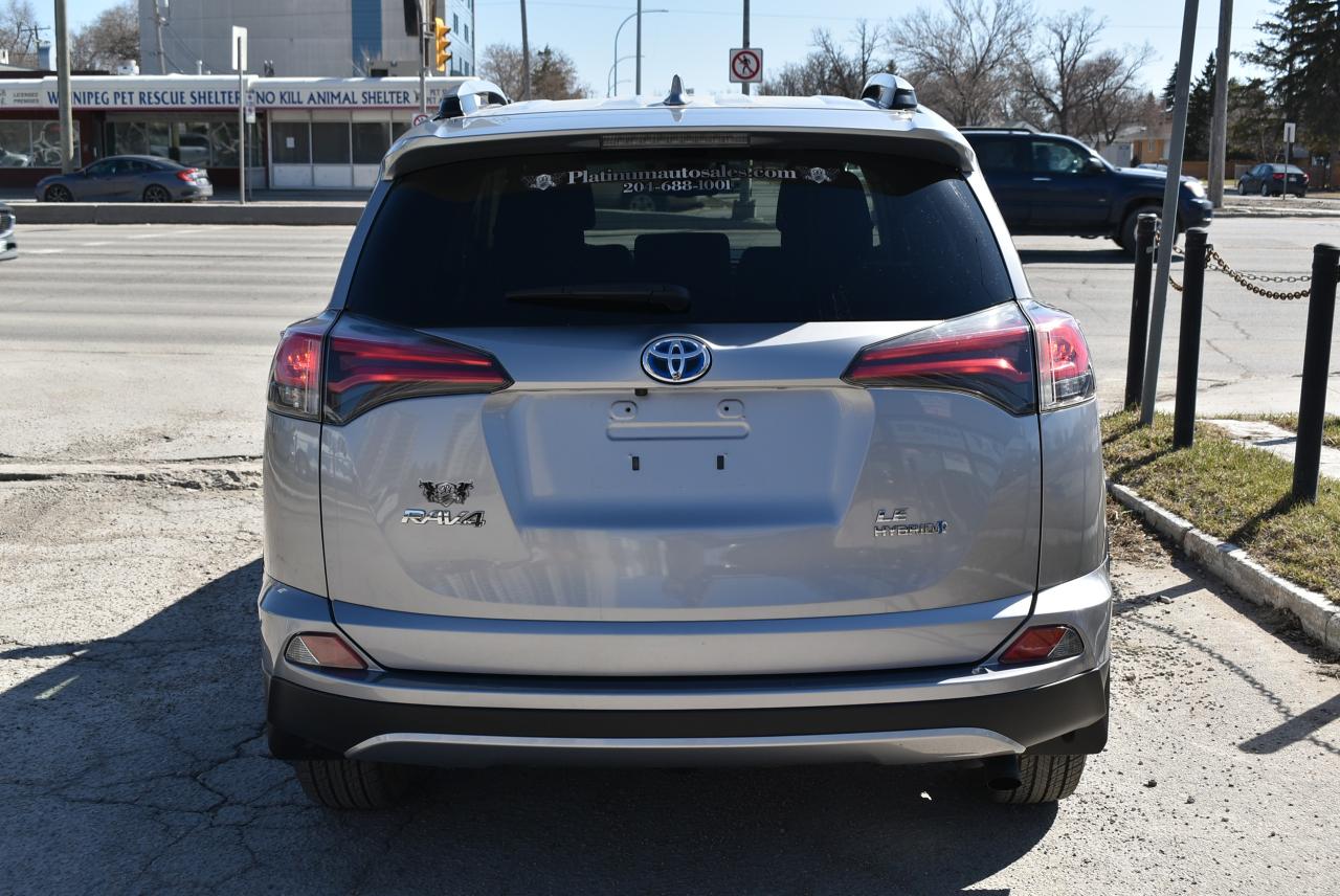 Used 2018 Toyota RAV4 AWD Hybrid LE+ in Winnipeg | Platinum Auto Sales Inc.