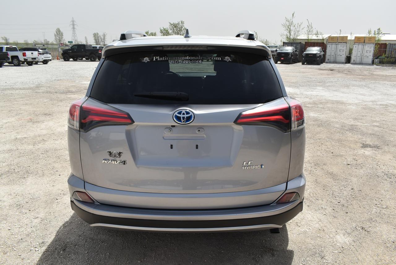 2018 Toyota RAV4 AWD Hybrid LE+ - Photo #7