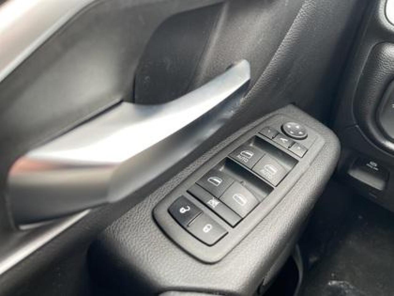 2023 RAM 1500 Big Horn 4x4 Crew Cab 5'7  Box #71 Photo