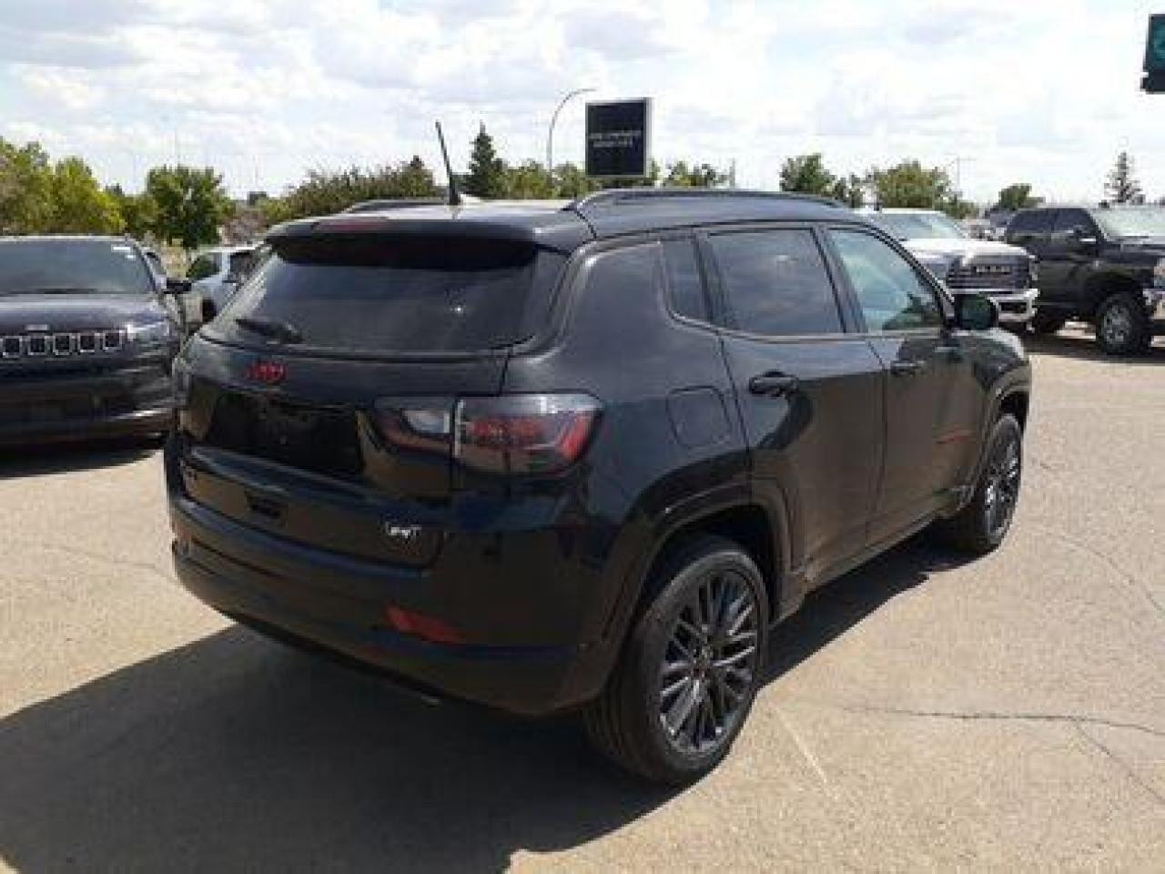 2023 Jeep Compass ELITE RED EDITION!! #36 Photo2