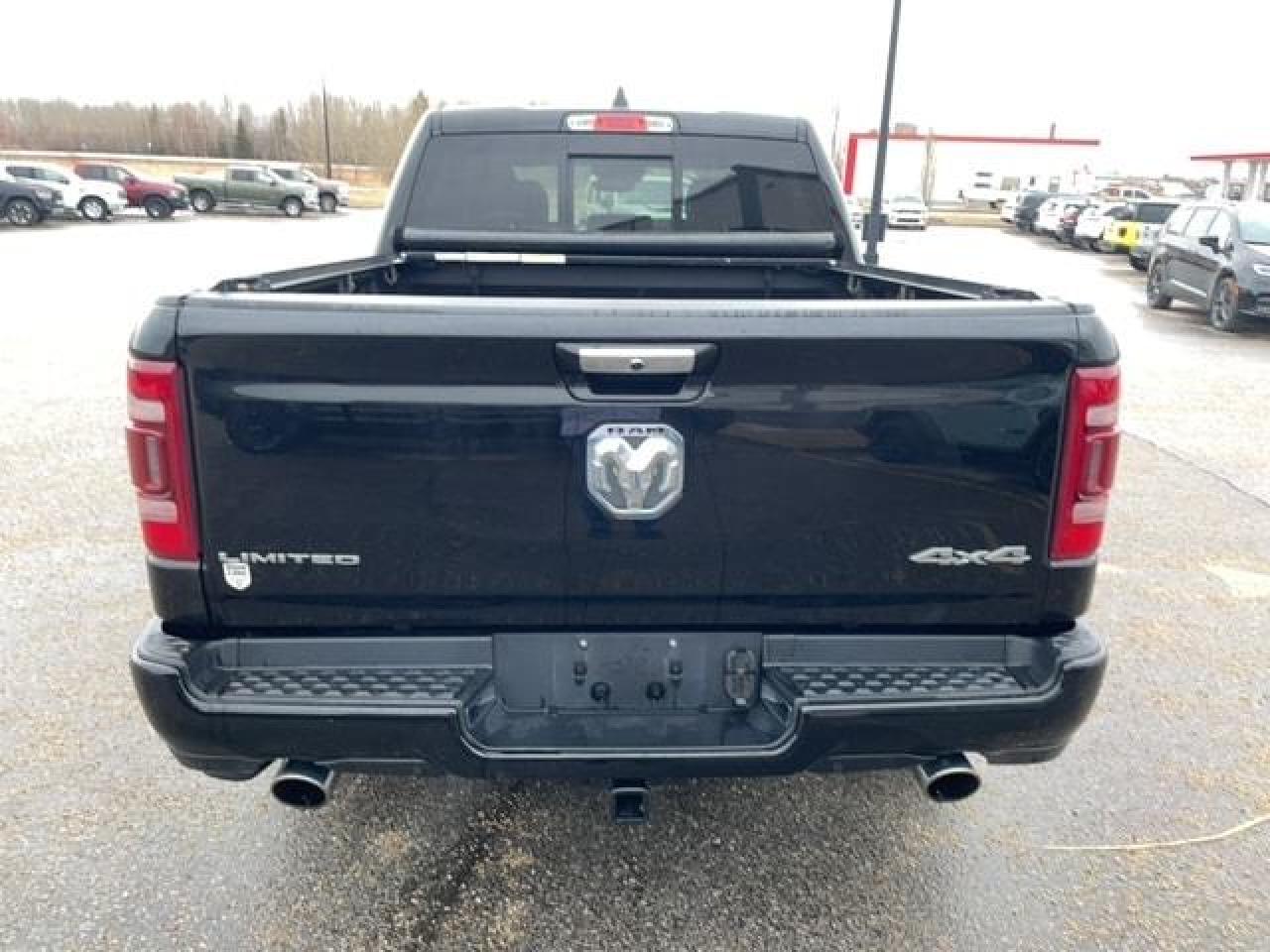 2021 RAM 1500 LIMITED, SUNROOF,ONE OWNER,NAVIGATION Photo3