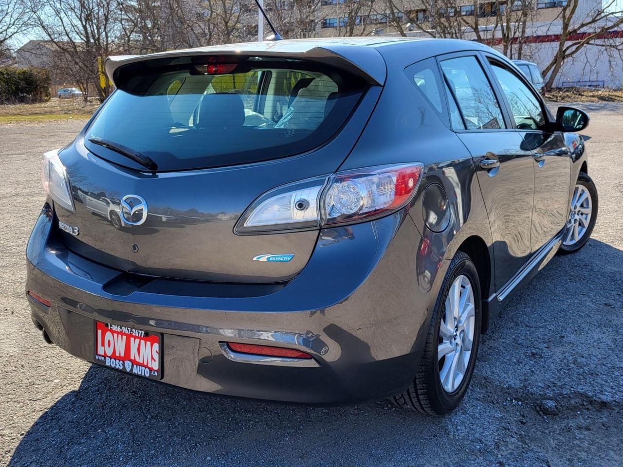 2013 Mazda MAZDA3 GS-SKY Photo4