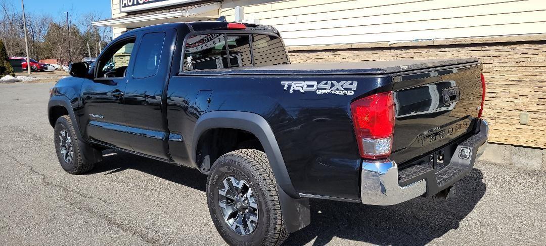 2016 Toyota Tacoma TRD Off Road - Photo #3