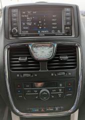 2015 Chrysler Town & Country Touring, Leather Stow'N'Go - Photo #22
