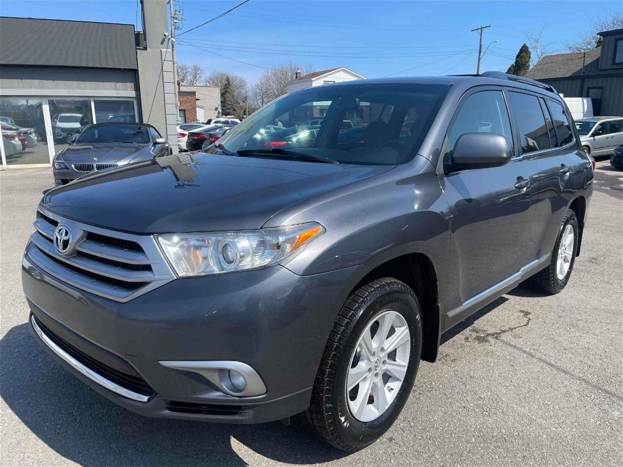 Used 2013 Toyota Highlander  for sale in Hamilton, ON