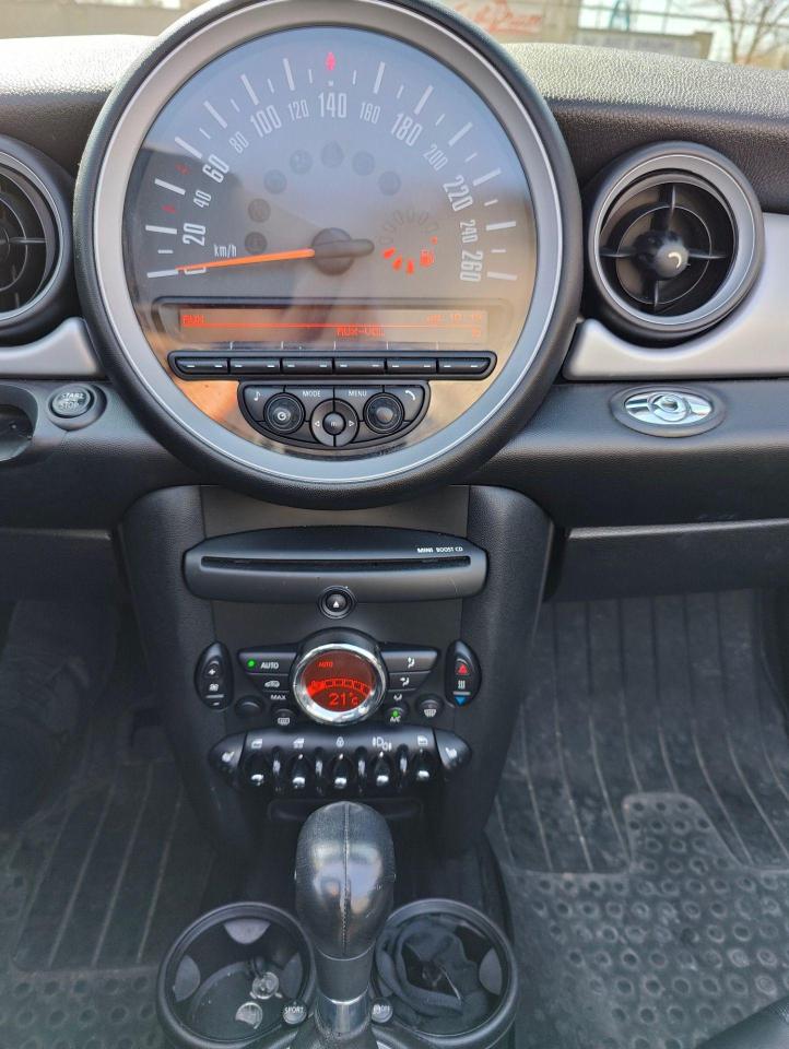 2015 MINI Cooper Convertible Low Mileage • Auto • Comfort Access - Photo #14