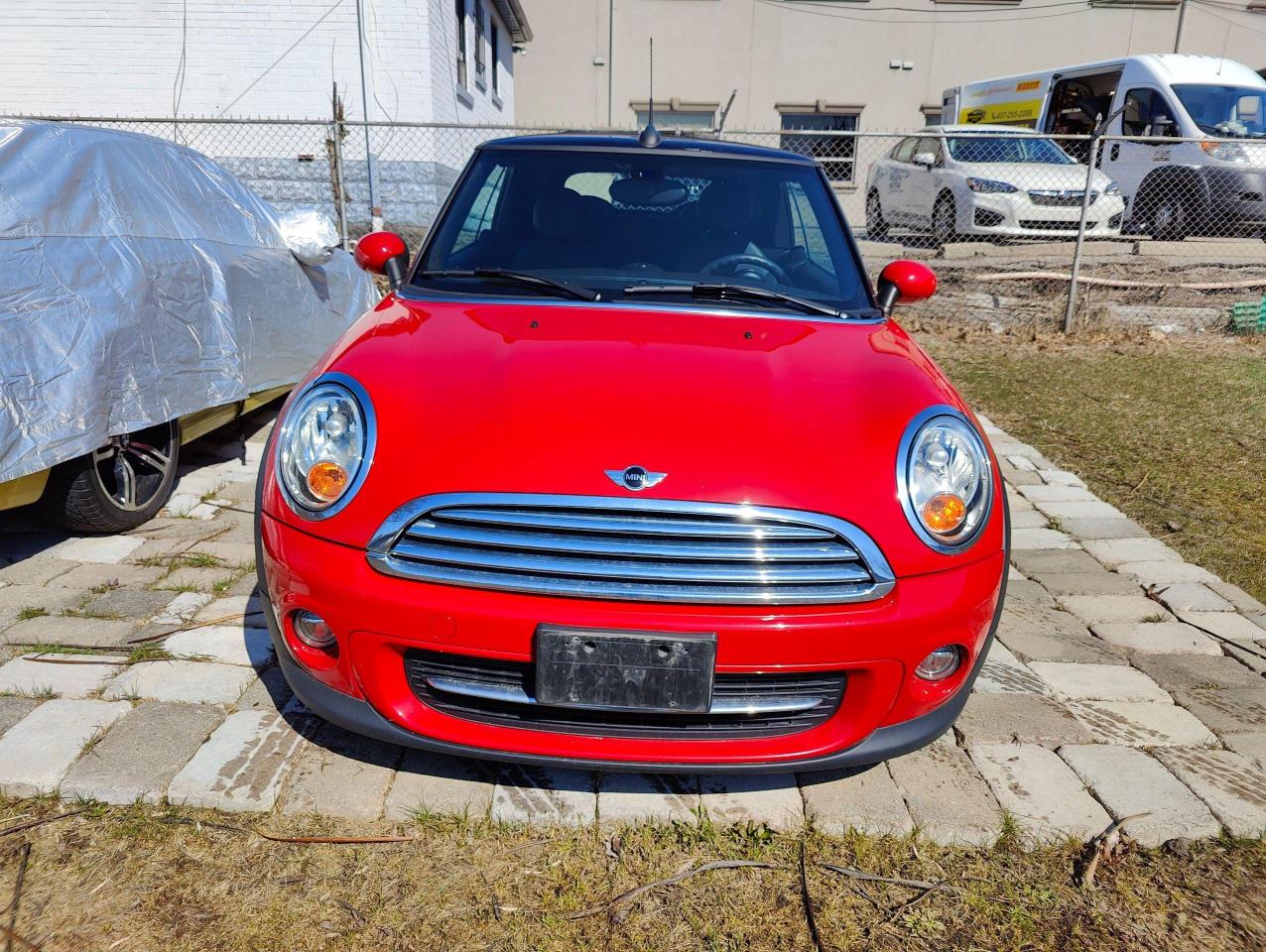 2015 MINI Cooper Convertible Low Mileage • Auto • Comfort Access - Photo #18