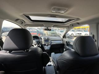 2010 Honda CR-V EX-L with Navigation, Leather, Roof, Certified - Photo #16
