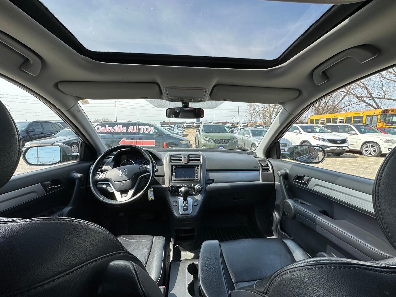 2010 Honda CR-V EX-L with Navigation, Leather, Roof, Certified - Photo #17
