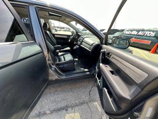 2010 Honda CR-V EX-L with Navigation, Leather, Roof, Certified - Photo #19
