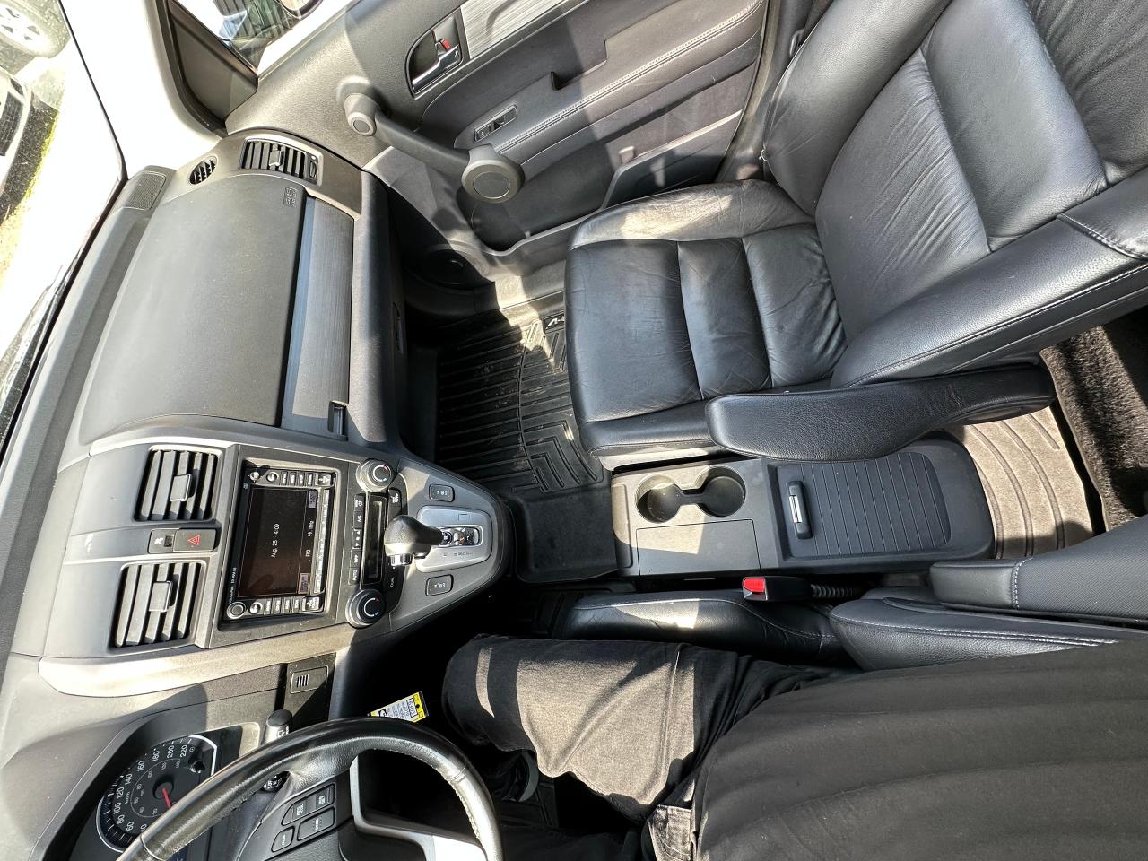 2010 Honda CR-V EX-L with Navigation, Leather, Roof, Certified - Photo #28
