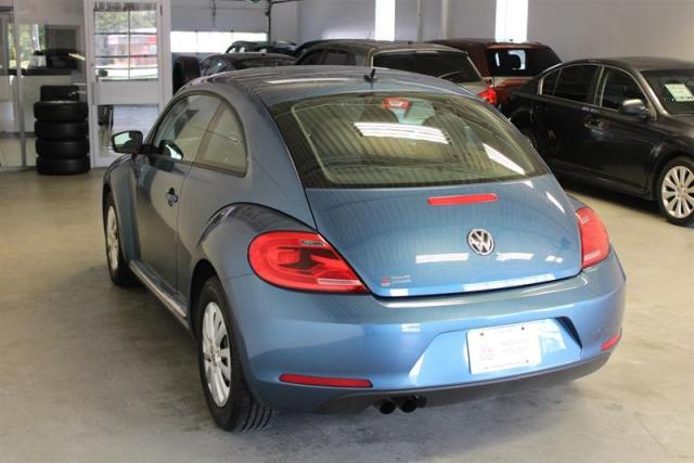 2016 Volkswagen Beetle Trendline 1.8T 6sp at w/ Tip