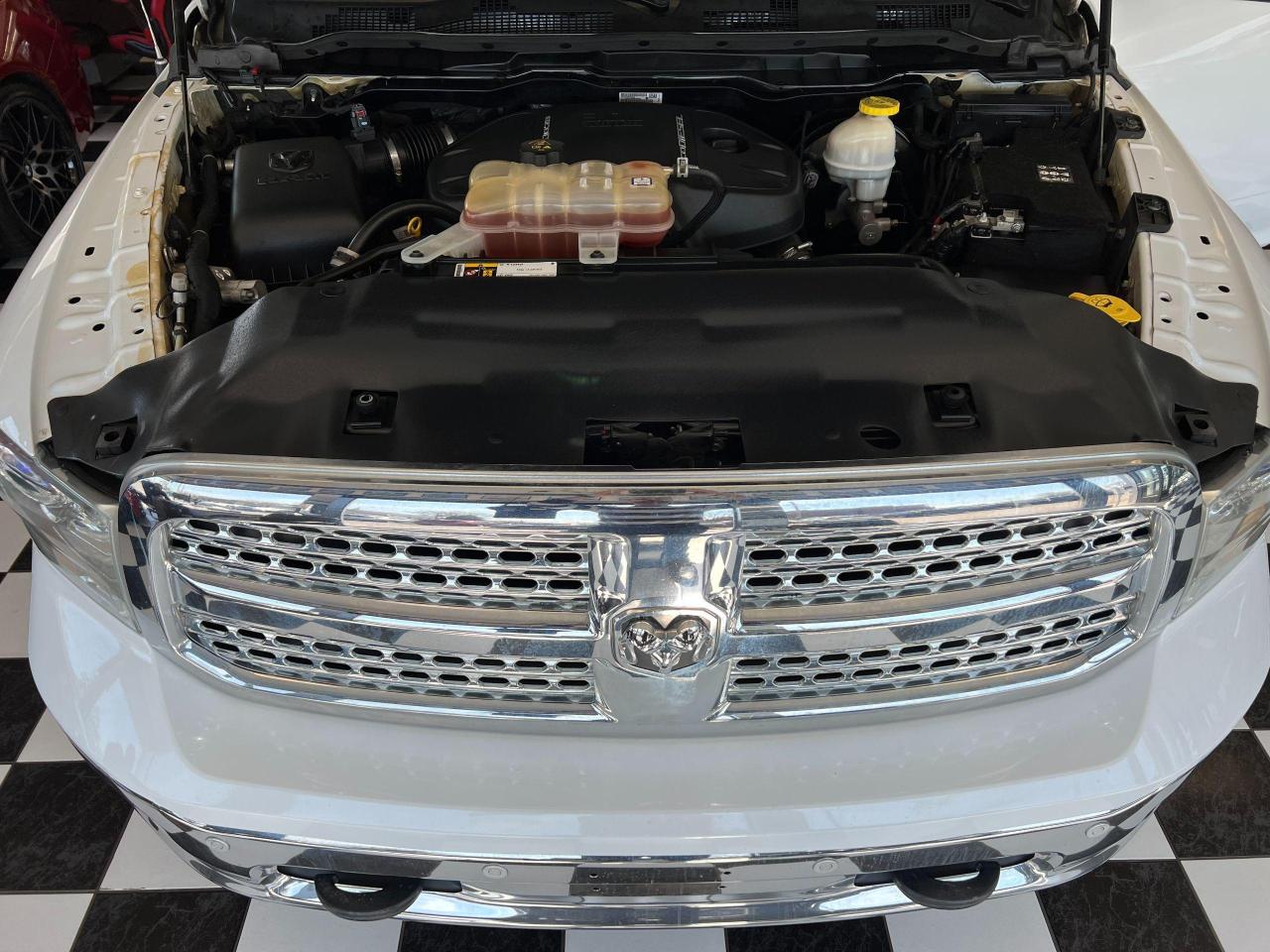 2017 RAM 1500 Laramie 3L V6 Diesel+Cooled Leather+CLEAN CARFAX Photo82