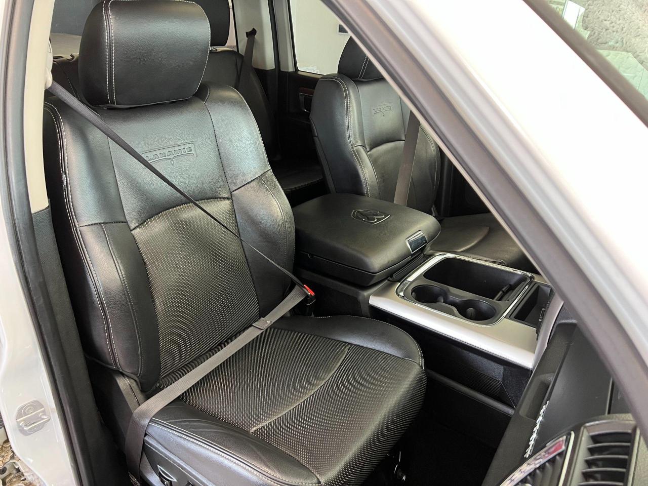 2017 RAM 1500 Laramie 3L V6 Diesel+Cooled Leather+CLEAN CARFAX - Photo #26