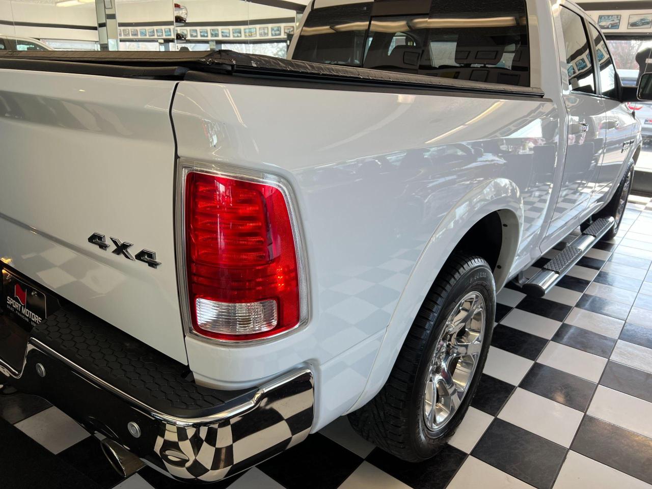 2017 RAM 1500 Laramie 3L V6 Diesel+Cooled Leather+CLEAN CARFAX - Photo #47