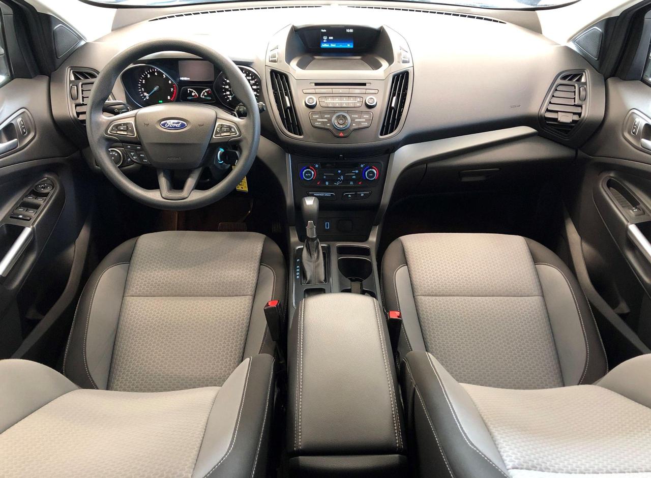 2017 Ford Escape SE 4WD+Camera+Heated Seats+Bluetooth+CLEAN CARFAX Photo72