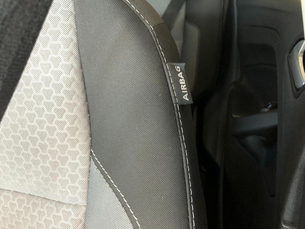 2017 Ford Escape SE 4WD+Camera+Heated Seats+Bluetooth+CLEAN CARFAX - Photo #41