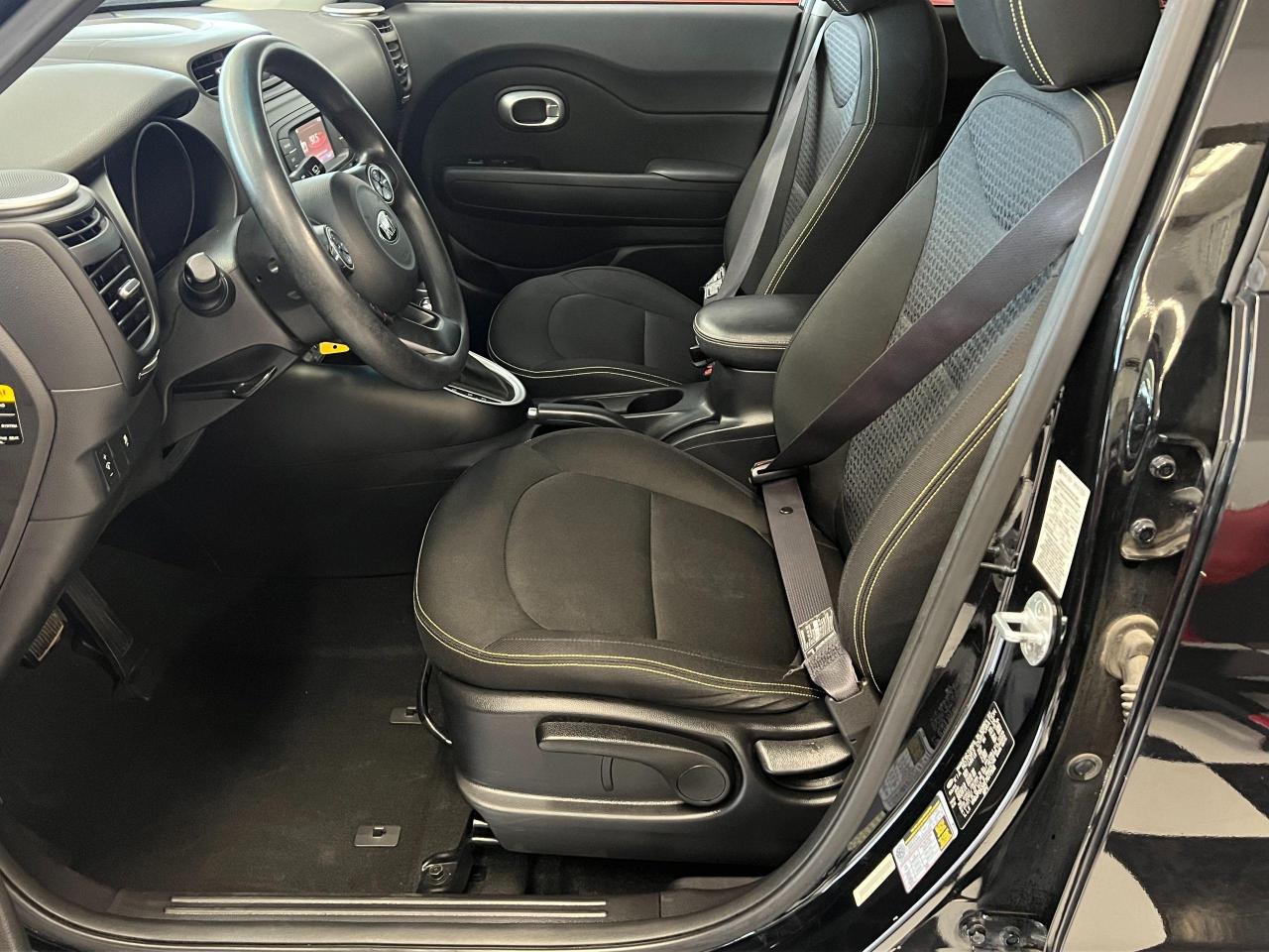 2014 Kia Soul Camera+Bluetooth+A/C+New Tires+CLEAN CARFAX - Photo #19