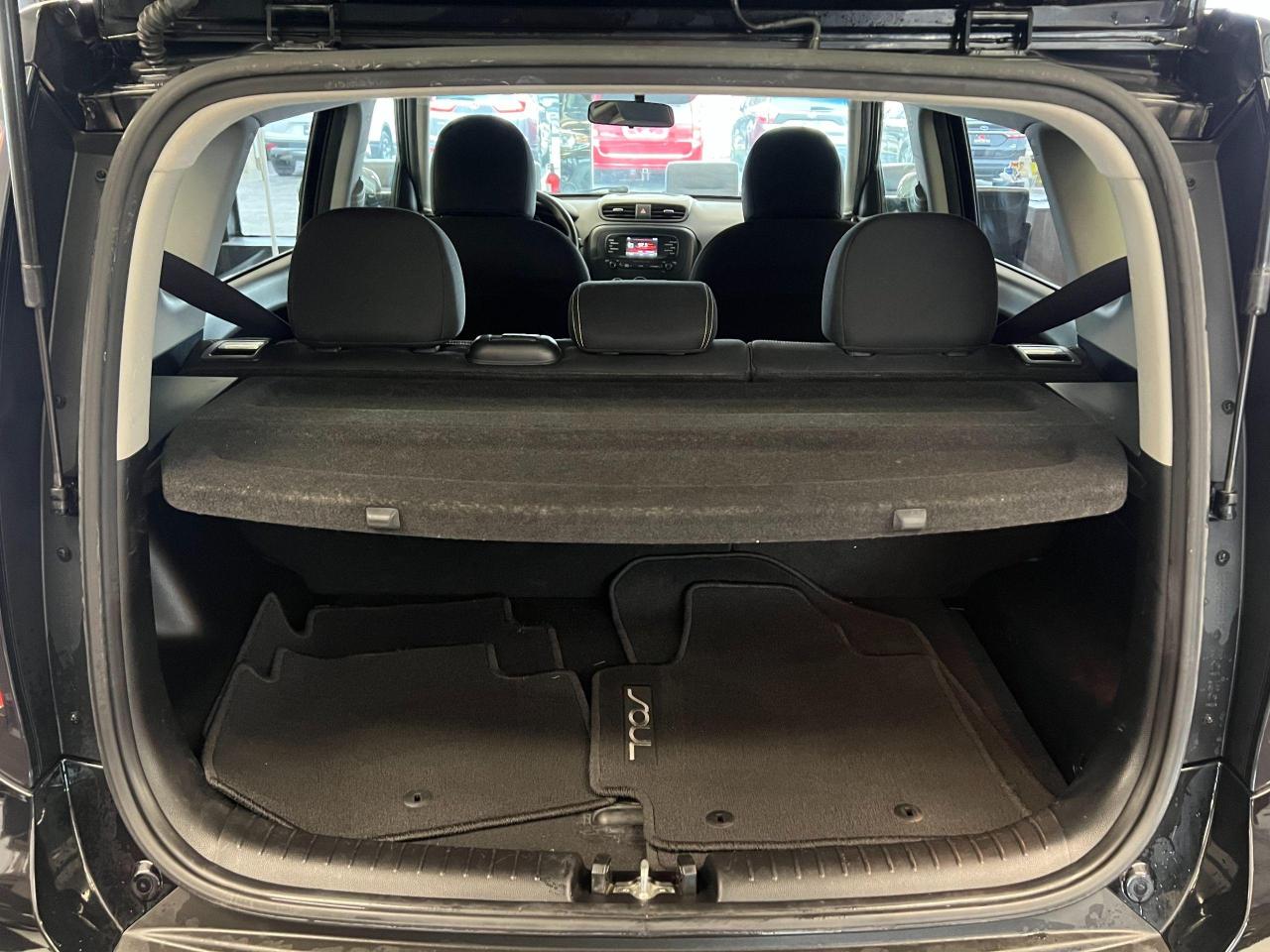 2014 Kia Soul Camera+Bluetooth+A/C+New Tires+CLEAN CARFAX Photo85