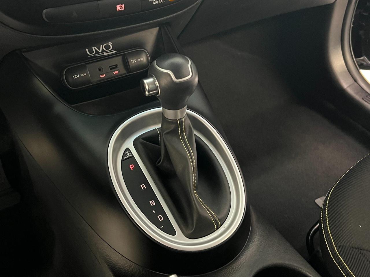 2014 Kia Soul Camera+Bluetooth+A/C+New Tires+CLEAN CARFAX Photo94