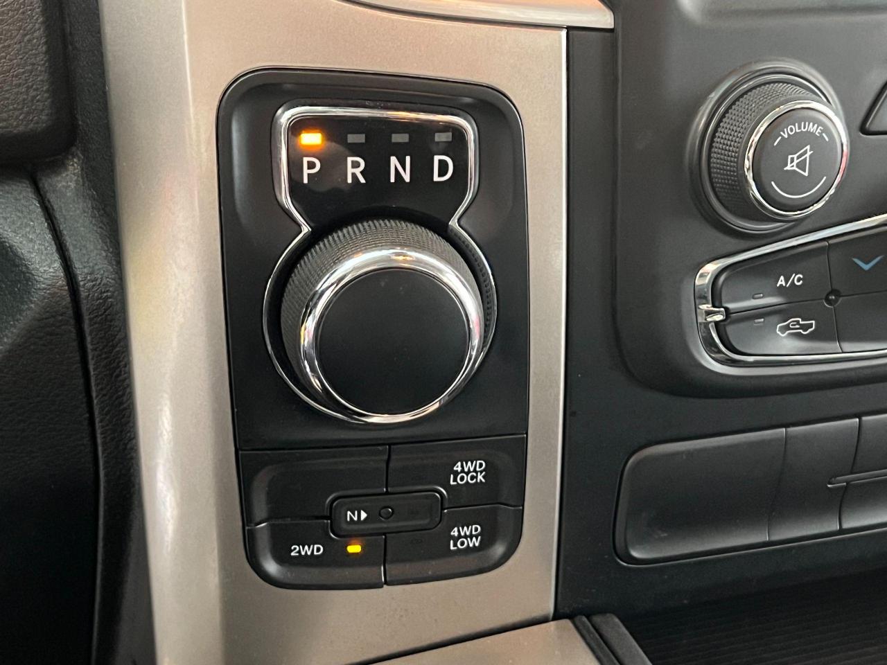 2016 RAM 1500 SLT 4x4 V6+Heated Seats+Remote Start+CLEAN CARFAX Photo101