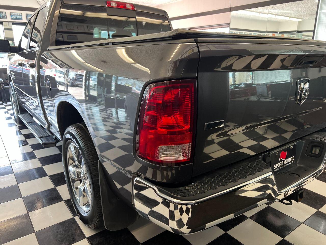 2016 RAM 1500 SLT 4x4 V6+Heated Seats+Remote Start+CLEAN CARFAX - Photo #40