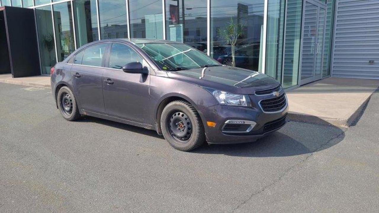 Used 2015 Chevrolet Cruze 2LT for sale in Halifax, NS