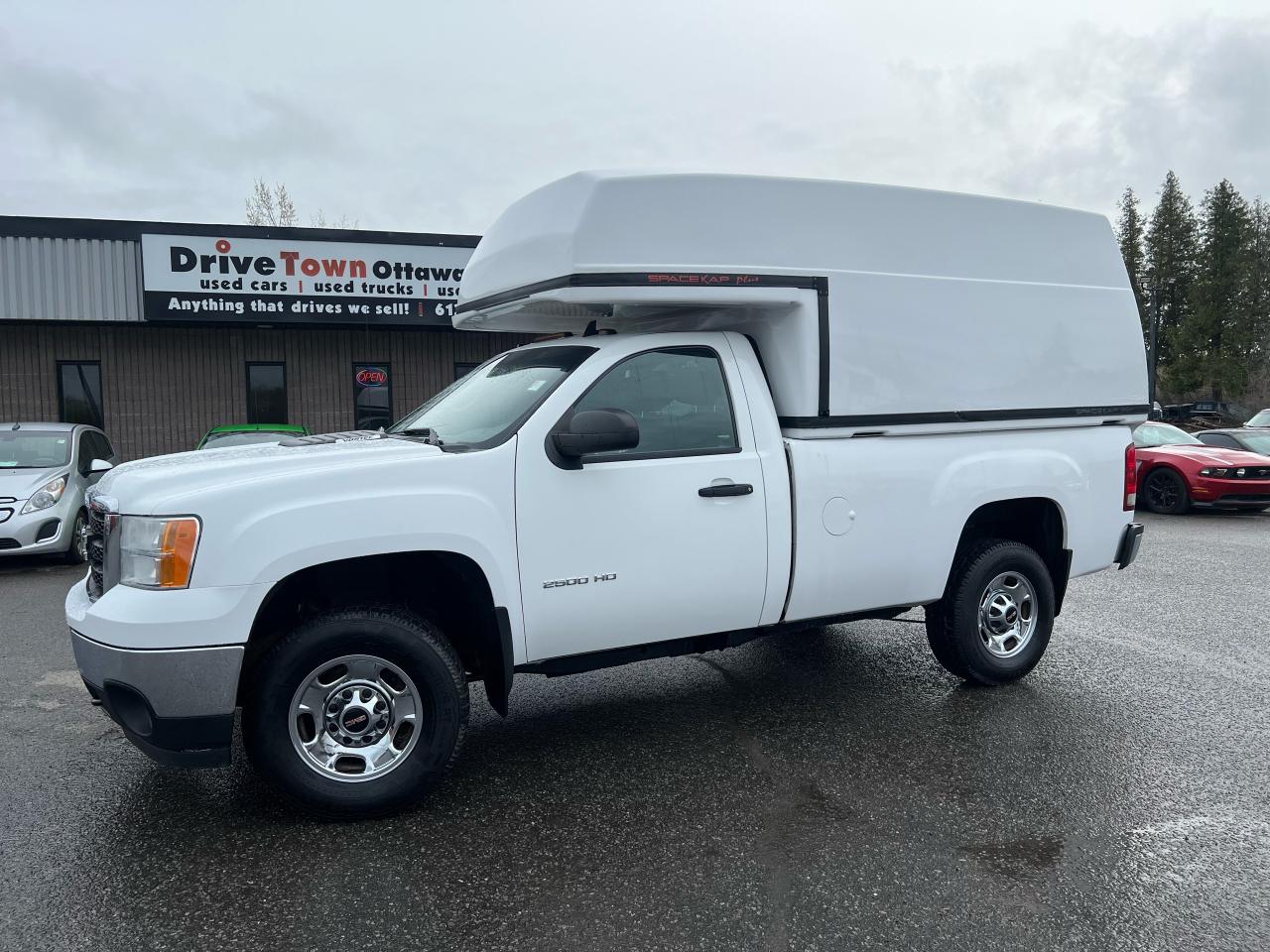2014 GMC Sierra 2500 REGULAR CAB 4X4 8FT BOX with SPACEKAP - Photo #1