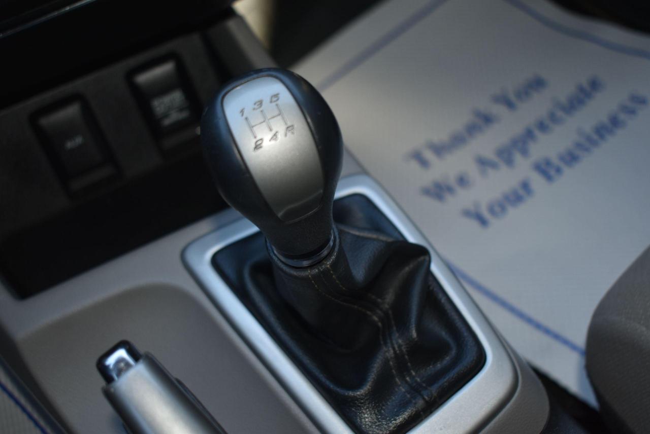 2013 Honda Civic 4 Door - Manual - LX - Photo #39