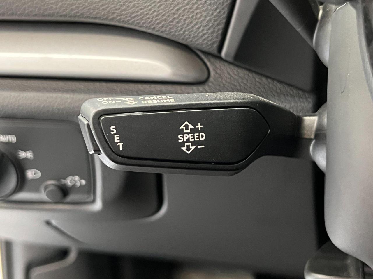 2017 Audi A3 Komfort 2L Quattro+Pano Roof+Xenons+CLEAN CARFAX Photo50