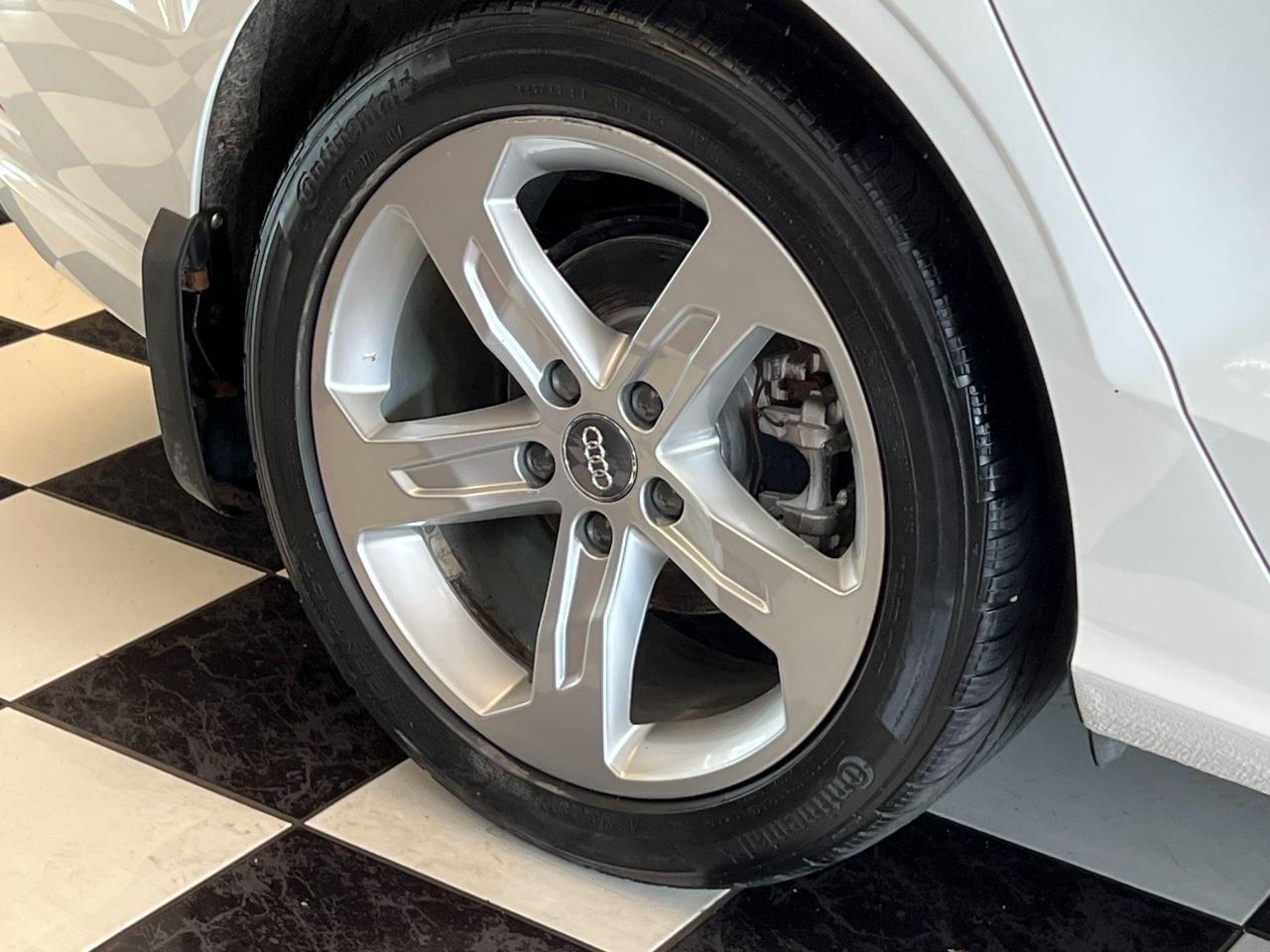 2017 Audi A3 Komfort 2L Quattro+Pano Roof+Xenons+CLEAN CARFAX Photo123