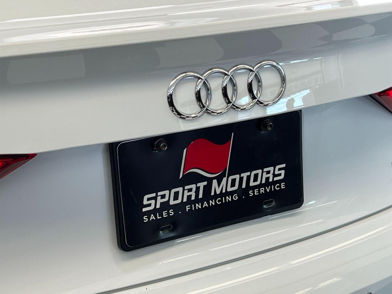 2017 Audi A3 Komfort 2L Quattro+Pano Roof+Xenons+CLEAN CARFAX Photo129