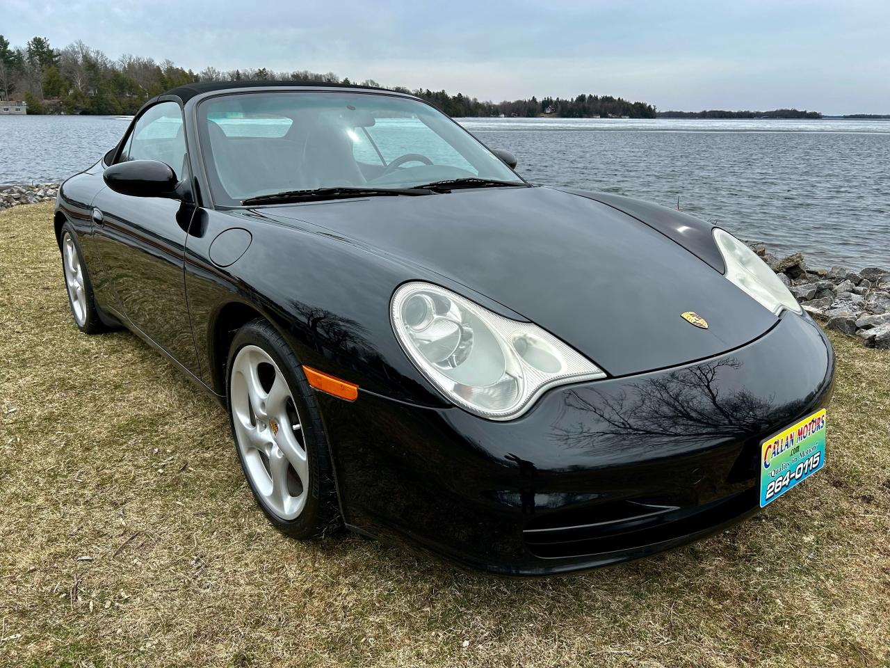 2004 Porsche 911 Convertible  With only 99400 km - Photo #10