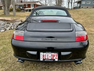 2004 Porsche 911 Convertible  With only 99400 km - Photo #55