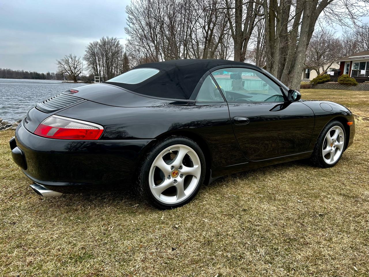 2004 Porsche 911 Convertible  With only 99400 km - Photo #58