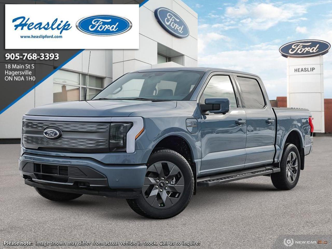 2023 Ford F-150 Lightning Lariat Photo0