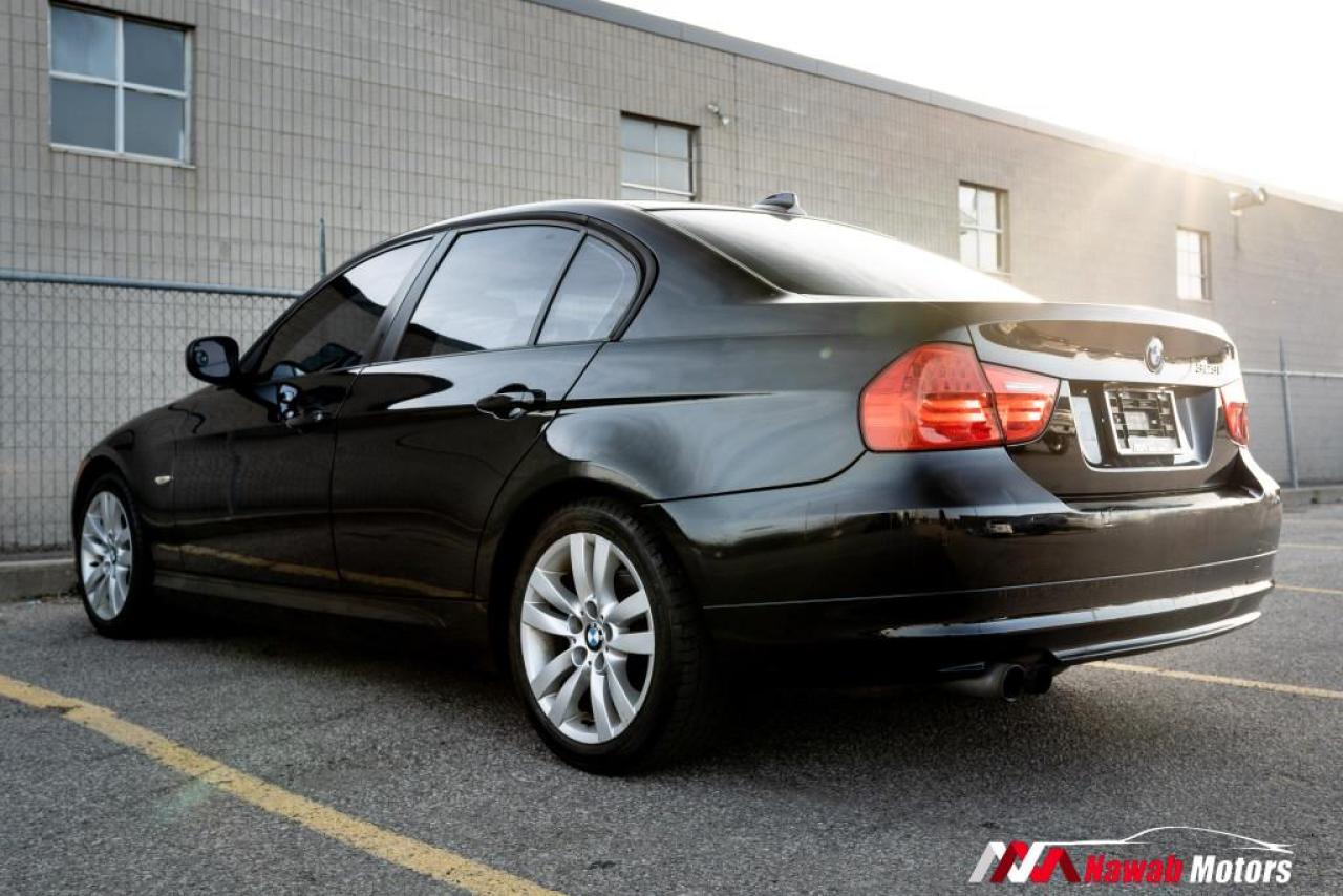 2011 BMW 3 Series 323i|SUNROOF|POWER SEATS|ALLOYS| Photo3