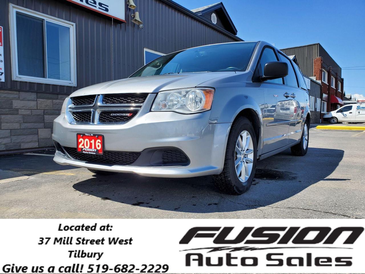 Used 2016 Dodge Grand Caravan SXT-DVD-REAR CAMERA-DUAL AIR/HEAT for sale in Tilbury, ON
