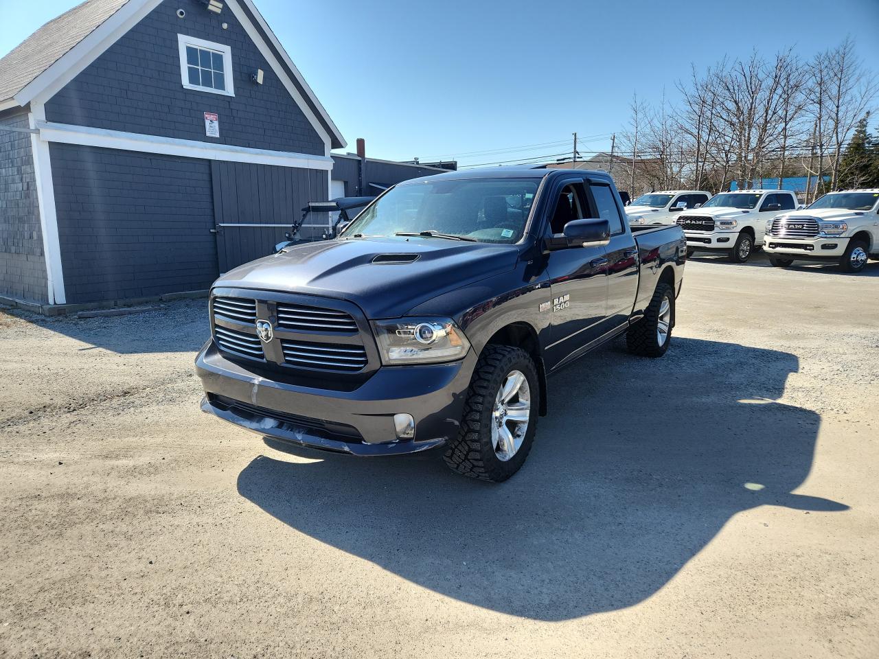 2014 RAM 1500 SPORT Photo1