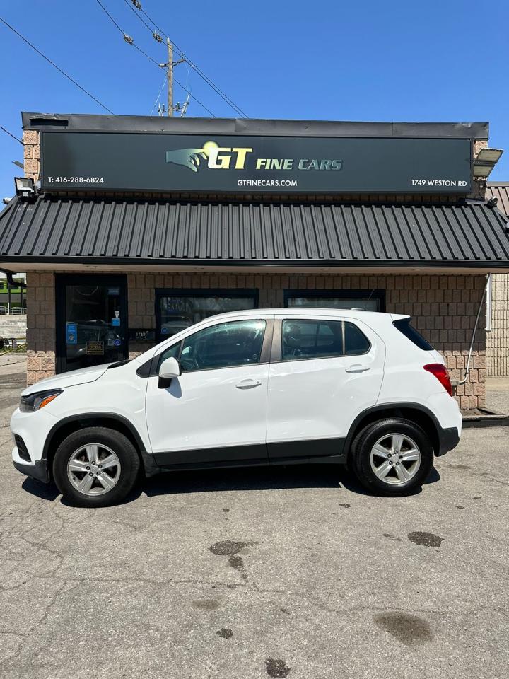 2017 Chevrolet Trax  Photo4