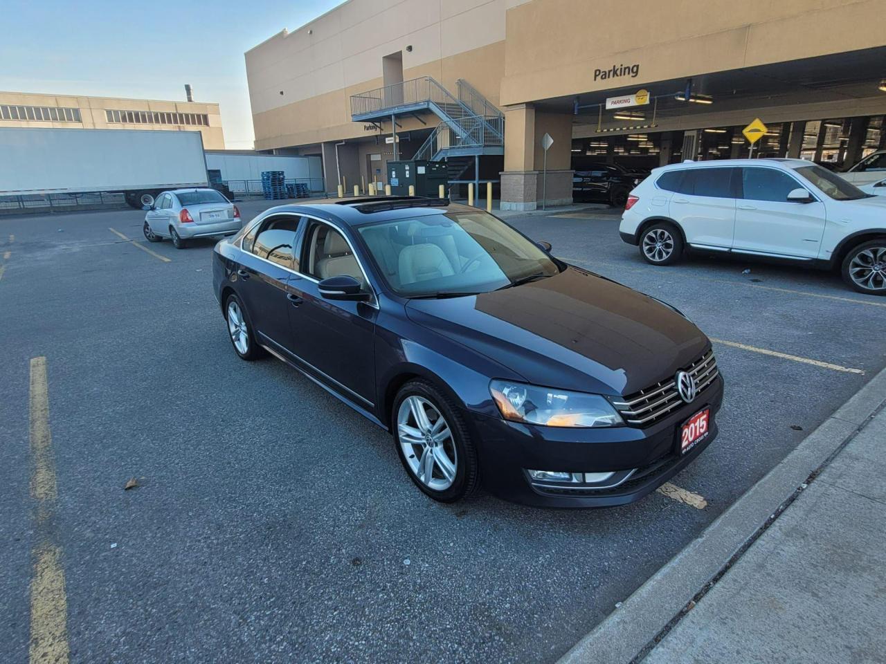 Used 2015 Volkswagen Passat TDI,Highline,Leather Sunroof,Navigations,Camera,3y for sale in Toronto, ON