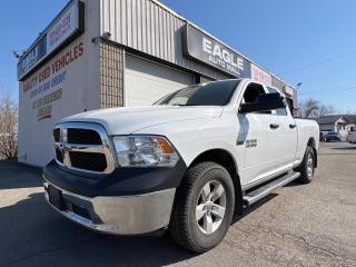 Used 2017 RAM 1500 SXT 4X4 QUAD CAB HEMI * Trailer Brake * Tow/Haul Mode * Trailer Receiver W/ Pin Connector *  6 Passenger * AM/FM/USB/Aux * Cruise Control * Steering W for sale in Cambridge, ON