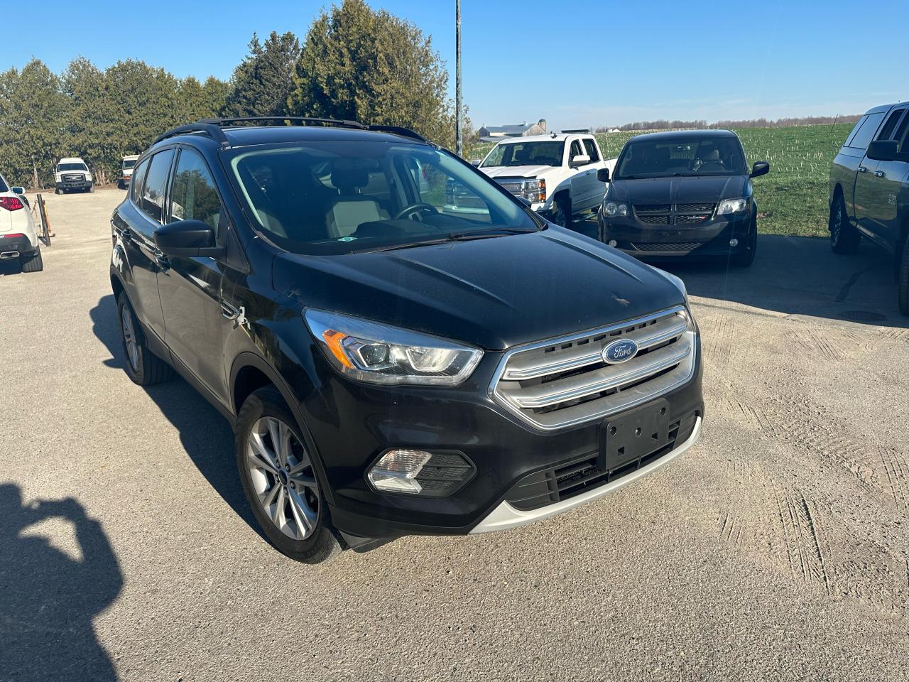 2017 Ford Escape SE 4x4 NAVIGATION BACKUP HEATED SEATS - Photo #1