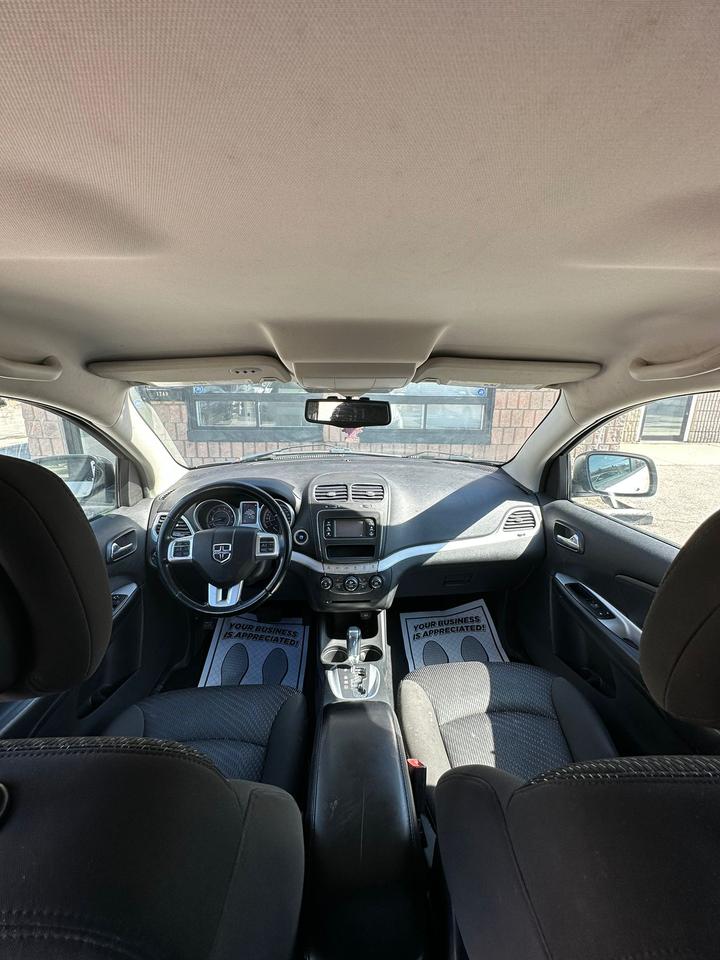 2012 Dodge Journey  Photo